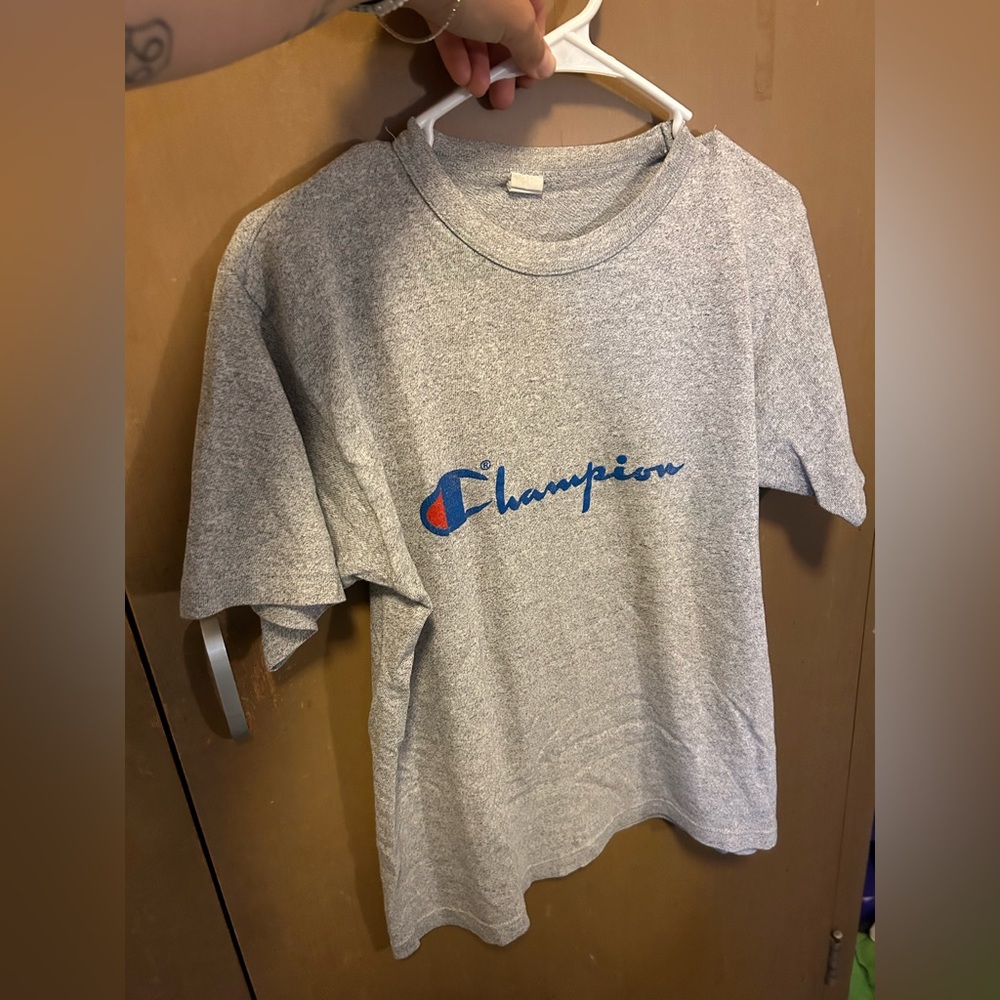 Champion t-shirt